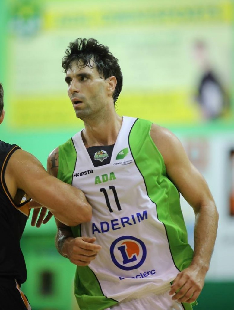 Héctor Manzano regresa al Club Melilla Baloncesto Club Melilla Baloncesto