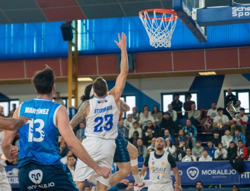 El Melilla Ciudad del Deporte llegó con opciones al último minuto pese a las numerosas bajas ante Zamora.